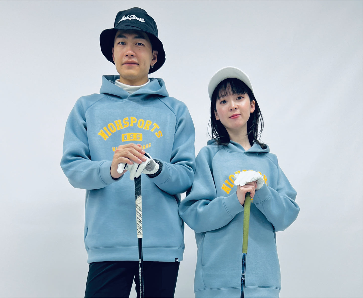 niohsportsLIGHT series ユニセックス ダンボールニット カレッジロゴパーカー / ダスティブルー