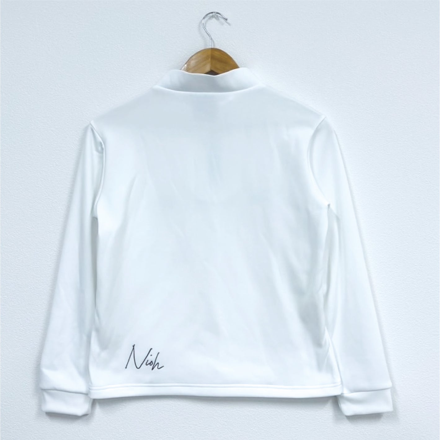 メンズ エアライトログジップロングスリーブモックネックシャツ / ホワイト