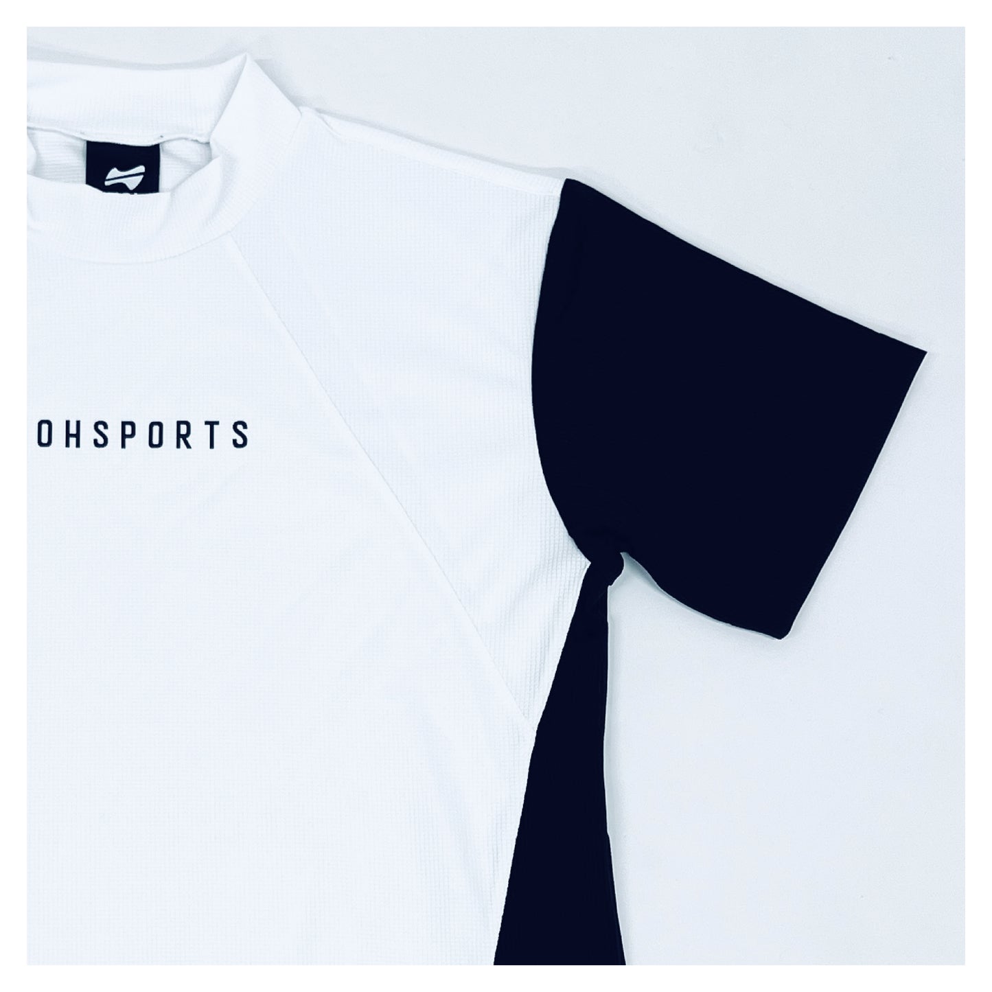 【2024年4月新発売】メンズ シェルスイッチ モックネックシャツ　/　ホワイト