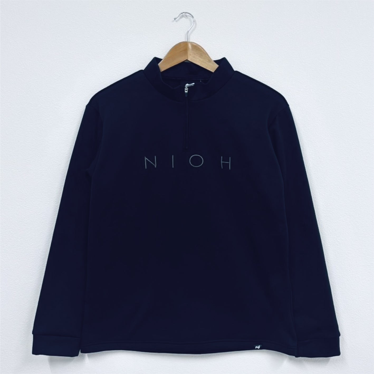 メンズ エアライトログジップロングスリーブモックネックシャツ / ブラック