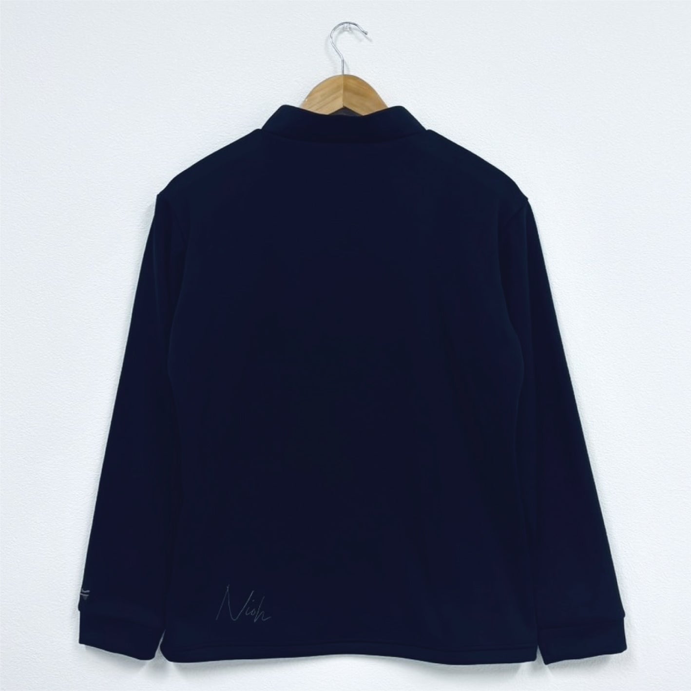 メンズ エアライトログジップロングスリーブモックネックシャツ / ブラック